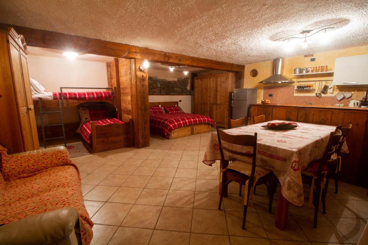 La Maison De Karen The Deer House Gignod Zewnętrze zdjęcie